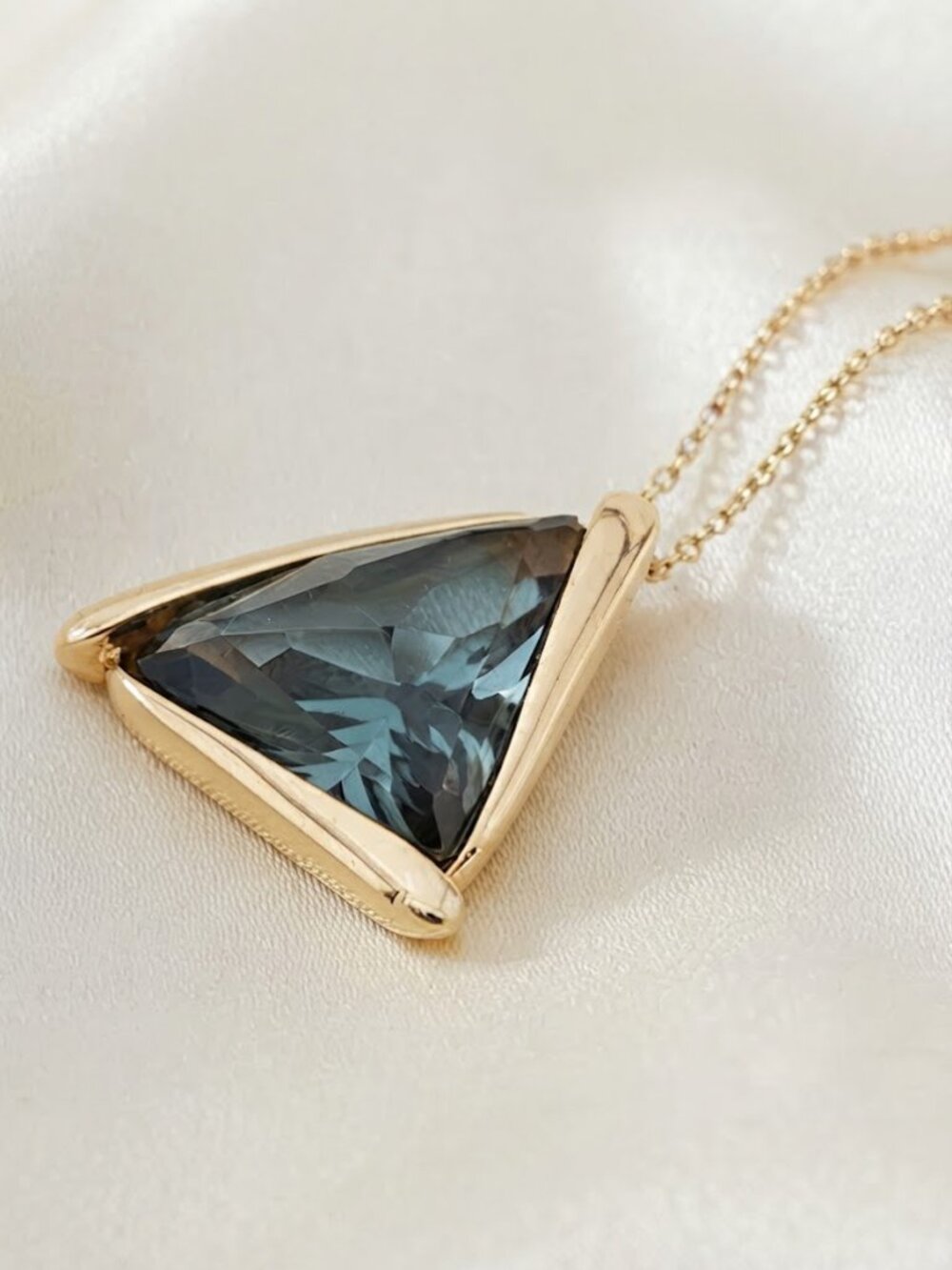 Ladies Crystal Gold Necklace